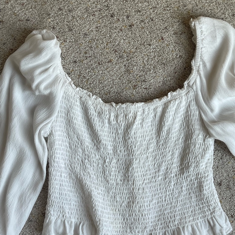 Becaal Top - Picture 2 of 4